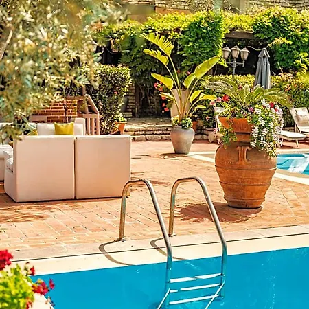 Belvedere فندق