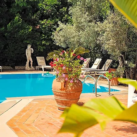Ξενοδοχείο Belvedere 3*