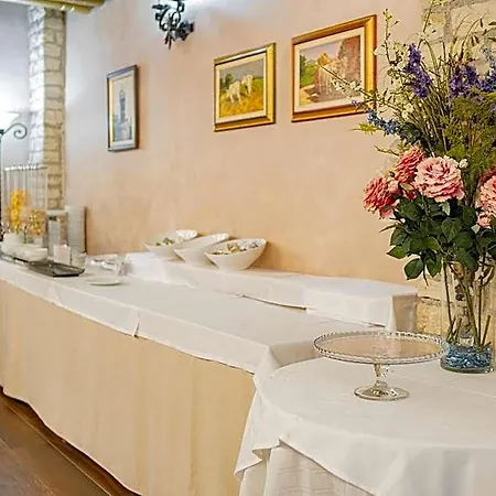 Belvedere فندق 3*